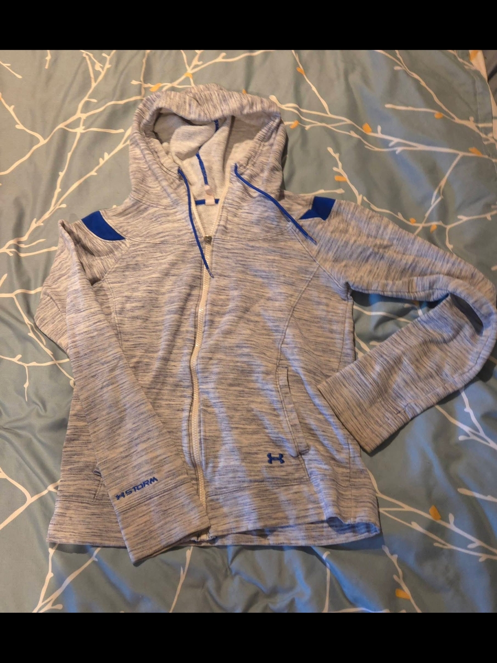 Under Armour Gray Heather Full-Zip Hoodie with Blue Accents